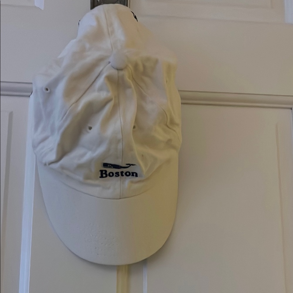 White Vineyard Vines Boston Hat